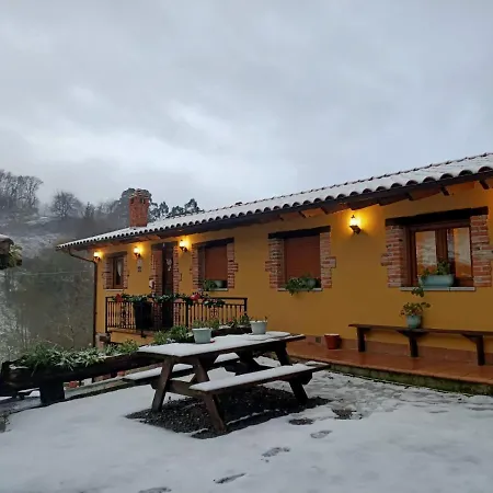 Carroceu Rural Lägenhet Onís